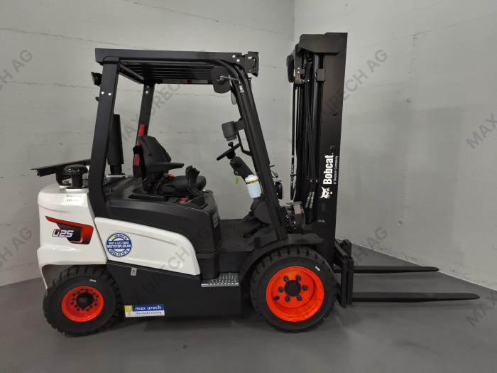 Bobcat D 25 NXS