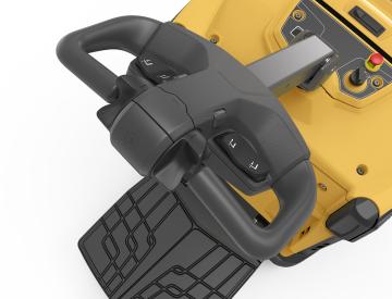 Caterpillar Niederhubwagen mit Fahrerstandplattform