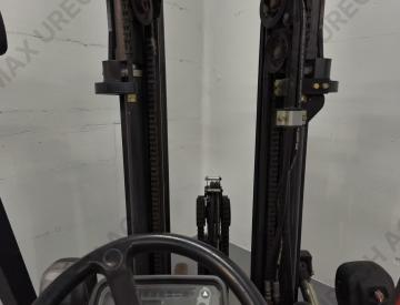 Caterpillar GP25N Caterpillar GP25N