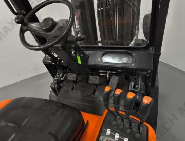 Doosan G 25 Plus
