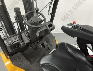 Caterpillar EP35Q