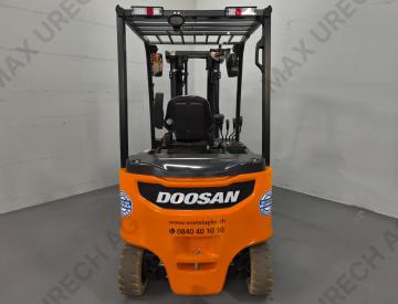 Doosan B 25 X-7