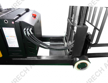 Unimax Schubmaststapler mit Seitenhub